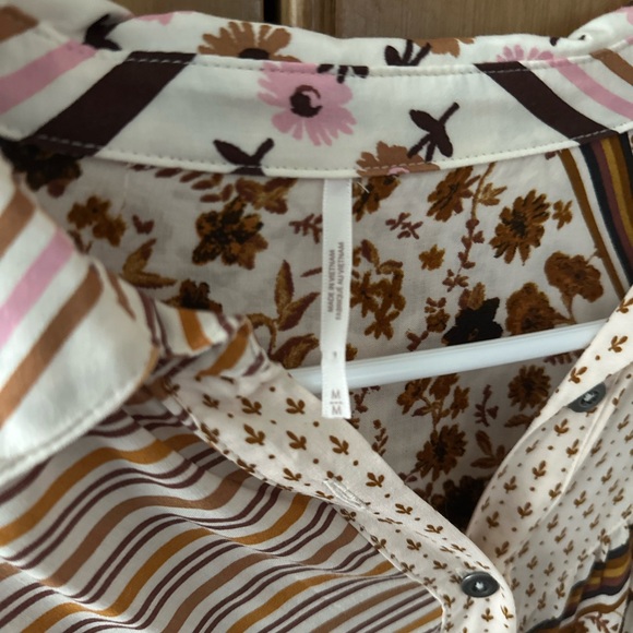 Free People Tan and Brown Graphic Button Down Shirt - Picture 2 of 2